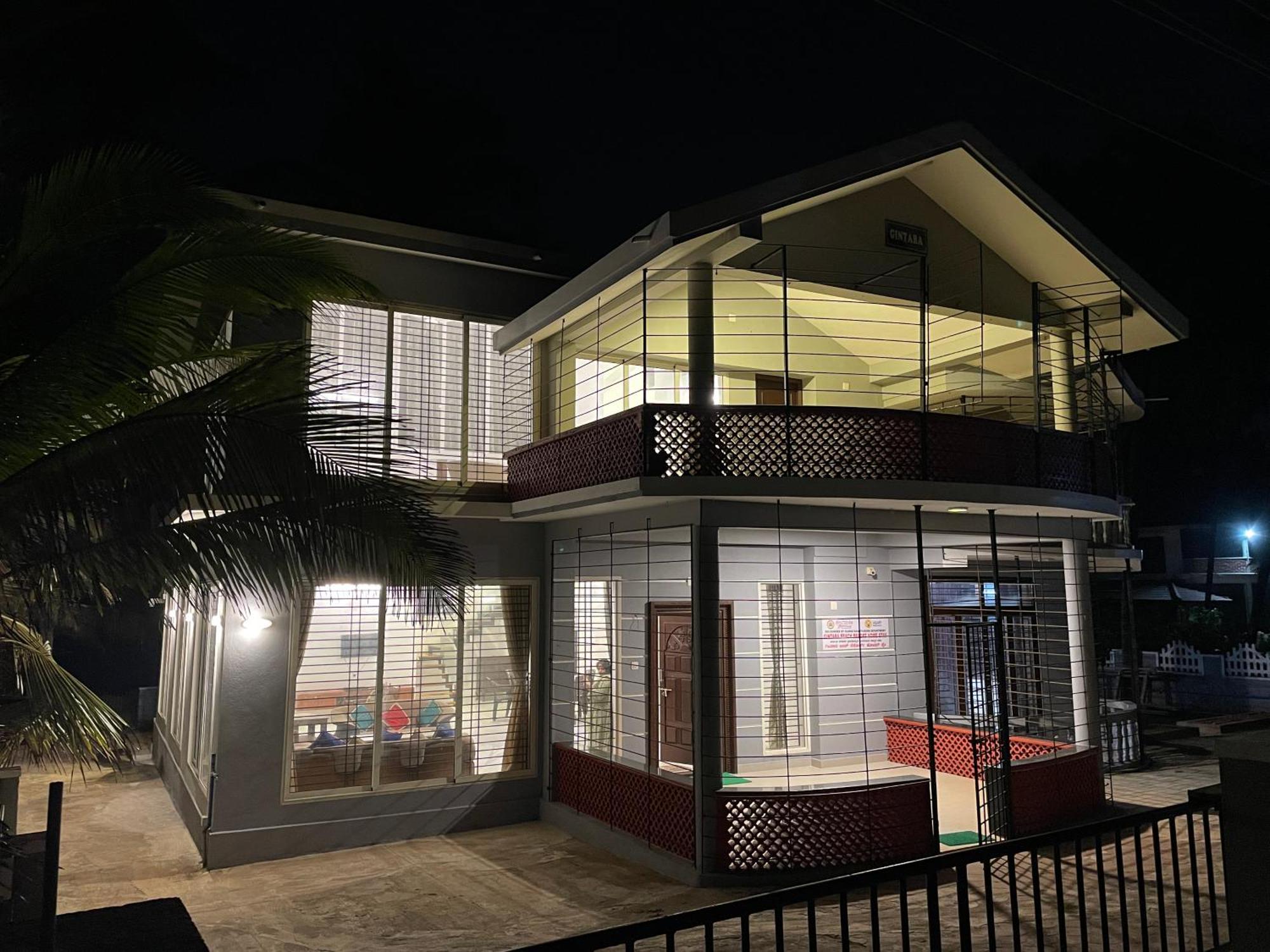 Gintara Beach Homestay By Evaddo Kalyānpur Eksteriør billede